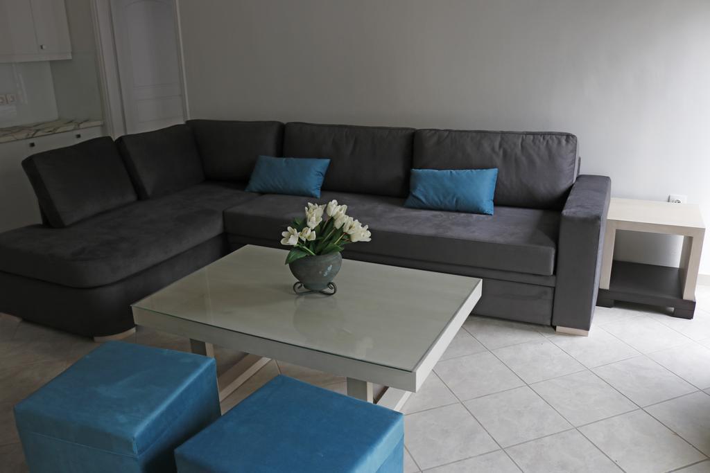 Geo Holiday Studios Kyparissia Buitenkant foto