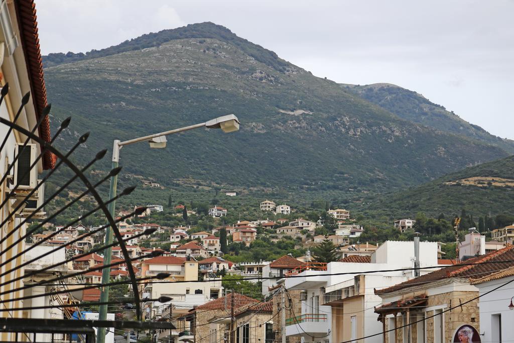 Geo Holiday Studios Kyparissia Buitenkant foto
