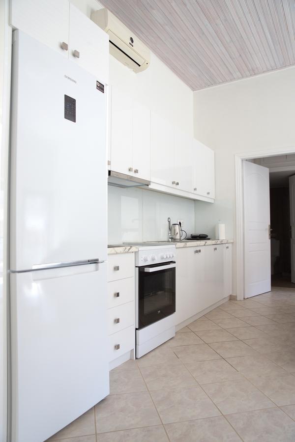 Geo Holiday Studios Kyparissia Buitenkant foto